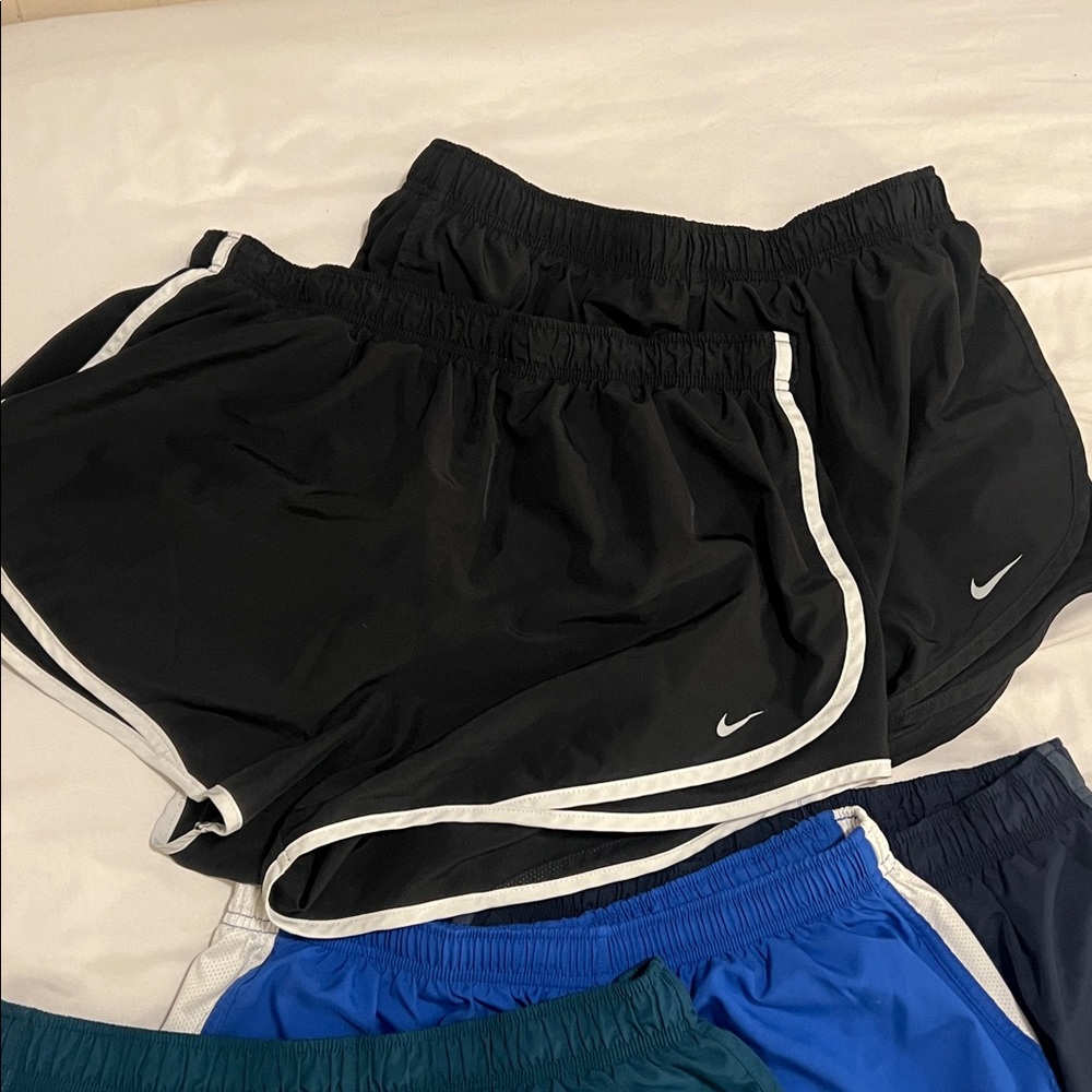 Nike Women's Athletic Running Shorts Collection - Picture 6 of 6